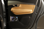 Volvo XC90 D5 AWD Inscription Todo terreno Interior Puerta 5 puertas