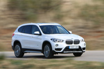 BMW X1 sDrive18d 150 CV xLine Todo terreno Mineralweiss metalizado Exterior Lateral-Frontal 5 puertas