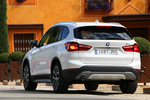 BMW X1 sDrive18d 150 CV xLine Todo terreno Mineralweiss metalizado Exterior Posterior 5 puertas