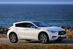 Infiniti Q30 2.2d 170 CV DCT AWD Premium Todo terreno Exterior Lateral-Frontal 5 puertas