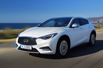 Infiniti Q30 2.2d 170 CV DCT AWD Premium Todo terreno Exterior Frontal-Lateral 5 puertas