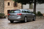 Volkswagen Passat 2.0 TDI BMT 150 CV DSG6 Sport Turismo familiar Plata Tungsteno metalizado Exterior Posterior-Lateral 5 puertas