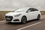 Hyundai i40 1.7 CRDi 141 CV BlueDrive Style Turismo familiar White Sand Exterior Frontal-Lateral 5 puertas