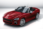 Fiat 124 Spider 1.4 103 kW (140 CV) Lusso Descapotable Rosso Passione Exterior Frontal-Lateral 2 puertas