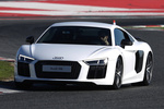 Audi R8 V10 Plus V10 Plus Coup&eacute; Blanco Ibis Exterior Frontal-Lateral 2 puertas