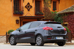 KIA cee'd 1.0 T-GDi Tech Turismo Dark gun metal Exterior Lateral-Posterior 5 puertas