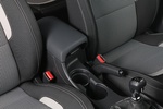 KIA cee'd 1.0 T-GDi Tech Turismo Interior Reposabrazos 5 puertas