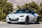 Mazda MX-5 Soft Top 1.5 131 CV Soft Top Luxury Descapotable Ceramic Metallic Exterior Frontal-Lateral 2 puertas