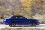 Ford Mustang GT 5.0 Ti-VCT V8 421 CV Gama Mustang Convertible Descapotable Azul Impact Exterior Lateral 2 puertas