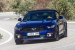 Ford Mustang GT 5.0 Ti-VCT V8 421 CV Gama Mustang Convertible Descapotable Azul Impact Exterior Frontal-Lateral 2 puertas