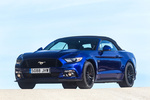 Ford Mustang GT 5.0 Ti-VCT V8 421 CV Gama Mustang Convertible Descapotable Azul Impact Exterior Frontal-Lateral 2 puertas