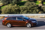 Toyota Avensis 150D Executive Turismo familiar Bronce Tierra Exterior Lateral 5 puertas