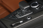 Audi A4 3.0 TDI 272 CV quattro tiptronic design edition Turismo Interior Palanca de Cambios 4 puertas