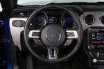 Ford Mustang GT 5.0 Ti-VCT V8 421 CV GT Descapotable Interior Volante 2 puertas