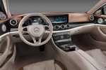 Mercedes-Benz Clase E Gama Clase E Berlina Gama Clase E Turismo Interior Salpicadero 4 puertas