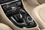 BMW Serie 2 Active Tourer 225xe iPerformance Gama Active Tourer Monovolumen Interior Palanca de Cambios 5 puertas