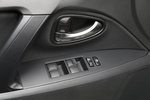 Toyota Avensis 150D Executive Turismo familiar Interior Mandos elevalunas 5 puertas