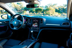 Renault M&eacute;gane dCi 130 Bose Turismo Gris Platino Interior Salpicadero 5 puertas