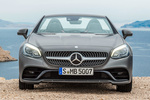 Mercedes-Benz SLC SLC 300 AMG Line Descapotable Designo Cerrusit Grey Magno Exterior Frontal 2 puertas