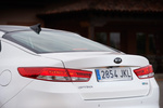 KIA Optima Gama Optima Gama Optima Turismo Exterior Pilotos 4 puertas