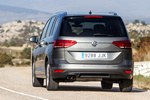 Volkswagen Touran 2.0 TDI 150 CV BMT Sport Monovolumen Gris pimienta Exterior Lateral-Posterior 5 puertas