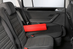 Volkswagen Touran 2.0 TDI 150 CV BMT Sport Monovolumen Interior Asiento trasero reclinable 5 puertas