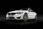 BMW Serie 4 M4 Paquete de competici&oacute;n M4 Coup&eacute; Frozen Brilliant White Exterior Frontal-Lateral 2 puertas