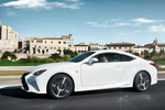 Lexus RC RC 300h Gama RC Coup&eacute; Exterior Lateral-Frontal 2 puertas