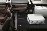 Mitsubishi Outlander PHEV PHEV (Versi&oacute;n para Jap&oacute;n) Todo terreno Interior Maletero 5 puertas