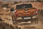Nissan NP300 Navara King Club 2.3 dCi 160 CV Gama NP300 Navara Pick up Bronce Tierra Exterior Posterior 4 puertas