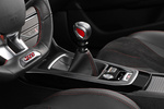 Peugeot 308 1.6 THP 270 CV GTi Turismo Interior Palanca de Cambios 5 puertas