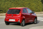 KIA Picanto 1.0 CVVT x-Tech Eco-Dynamics Turismo Signal Red Exterior Posterior-Lateral 5 puertas