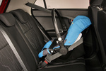 KIA Picanto 1.0 CVVT x-Tech Eco-Dynamics Turismo Signal Red Interior Silla infantil 5 puertas
