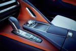 Lexus LC LC 500h LC 500h Coup&eacute; Interior Consola Central 2 puertas
