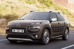 Citro&euml;n C4 Cactus Puretech 110 Rip Curl Turismo Marr&oacute;n oliva metalizado Exterior Frontal-Lateral 5 puertas