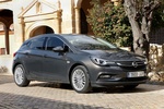 Opel Astra 1.4 Turbo 125 CV Start/Stop Excellence Turismo Gris Phantom Exterior Lateral-Frontal 5 puertas
