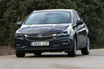 Opel Astra 1.4 Turbo 125 CV Start/Stop Excellence Turismo Gris Phantom Exterior Frontal-Lateral 5 puertas