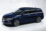 Fiat Tipo Gama Tipo Station Wagon Gama Tipo Station Wagon Turismo familiar Exterior Lateral-Frontal 5 puertas