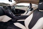 Aston Martin DB11 5.2 V12 Coup&eacute; Interior Asientos 2 puertas