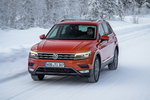 Volkswagen Tiguan 2.0 TSI BMT 180 CV 4Motion DSG 7vel. Frontal Off-road Todo terreno Exterior Frontal-Lateral 5 puertas