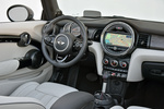 MINI MINI Cooper Gama MINI Cabrio Descapotable Caribbean Aqua Interior Consola Central 2 puertas