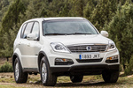 SsangYong Rexton Gama 2016 Gama 2016 Todo terreno Grand White Exterior Lateral-Frontal 5 puertas