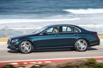 Mercedes-Benz Clase E E 220 d Berlina Gama Clase E Turismo Kallaite Green Exterior Lateral 4 puertas