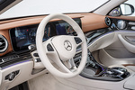 Mercedes-Benz Clase E E 220 d Berlina Gama Clase E Turismo Interior Salpicadero 4 puertas