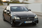 Mercedes-Benz Clase E AMG E 43 4MATIC Berlina AMG E 43 4MATIC Turismo Negro Obsidiana Metalizado Exterior Lateral-Frontal 4 puertas
