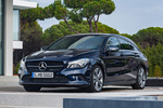 Mercedes-Benz CLA 250 4MATIC (211 CV) Gama CLA Shooting Brake Turismo familiar Cavansitblau Exterior Lateral-Frontal 4 puertas