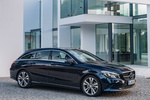 Mercedes-Benz CLA 250 4MATIC (211 CV) Gama CLA Shooting Brake Turismo familiar Cavansitblau Exterior Lateral-Frontal 4 puertas