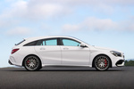 Mercedes-Benz CLA AMG 45 (381 CV) AMG 45 Turismo familiar Blanco Diamante Metalizado Exterior Lateral 4 puertas