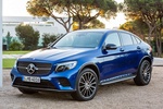Mercedes-Benz GLC Coup&eacute; Gama GLC Coup&eacute; AMG Line exterior con Paquete Night Todo terreno Azul Brillante Exterior Frontal-Lateral 5 puertas