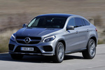Mercedes-Benz Clase GLE Coup&eacute; GLE 350 d 4MATIC Coup&eacute; AMG Line Todo terreno Plata Paladio Metalizado Exterior Frontal-Lateral 5 puertas